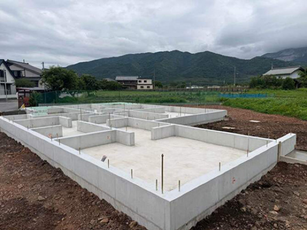 基礎工事