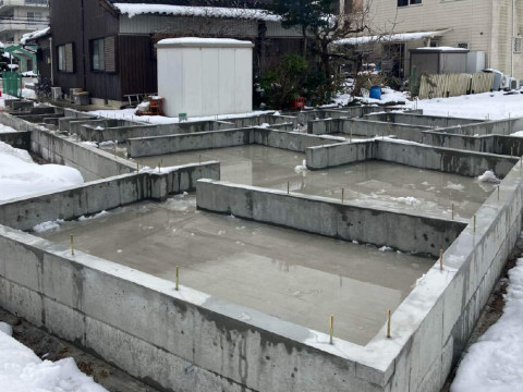 基礎工事
