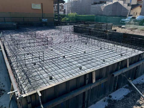 基礎工事