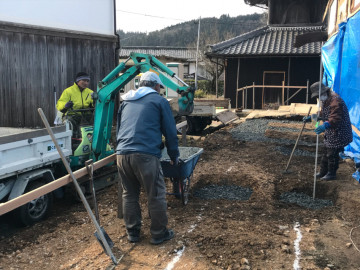 下屋庇基礎工事