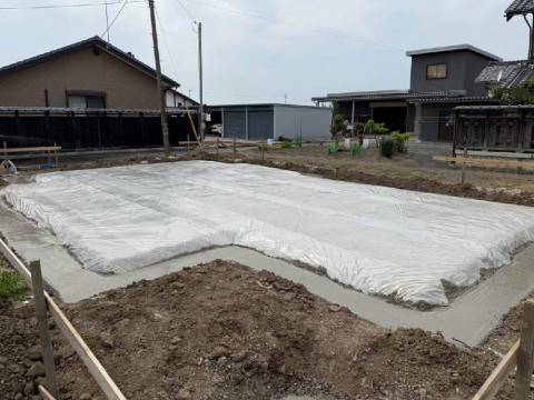 基礎工事