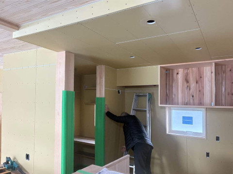 祖父が育てた山の杉で仕上げた、総板張りの家～長浜市 K様邸新築工事