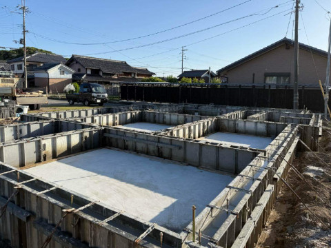 基礎工事