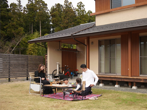 豊かな自然と絶景の伊吹山を満喫する暮らし～暮らしのインタビュー米原市K様